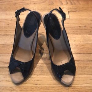 Banana Republic Navy patent leather wedges